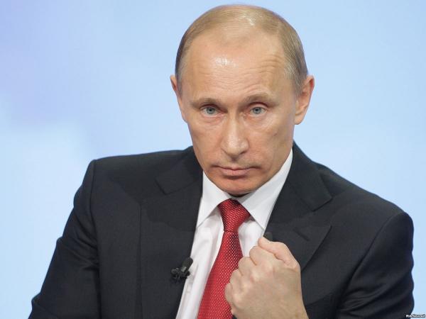 Путин разрешил иностранцам воевать за Россию